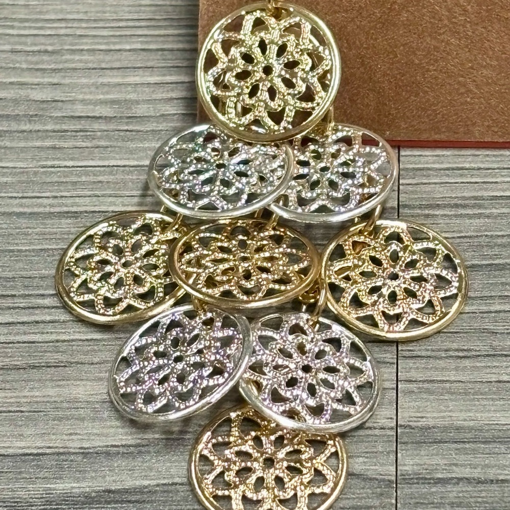 Elegant Gold and Silver Dangle Earrings - Picture 3 of 8